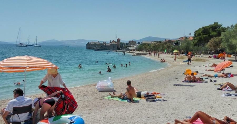 Modern Apartment Near Split & Trogir Kaštela Екстериор снимка