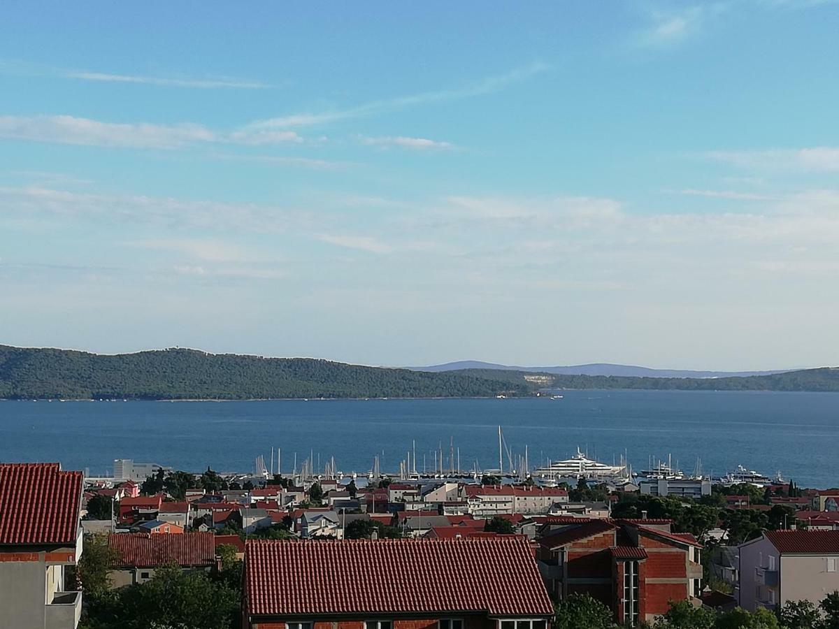 Modern Apartment Near Split & Trogir Kaštela Екстериор снимка