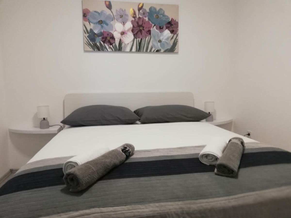Modern Apartment Near Split & Trogir Kaštela Екстериор снимка